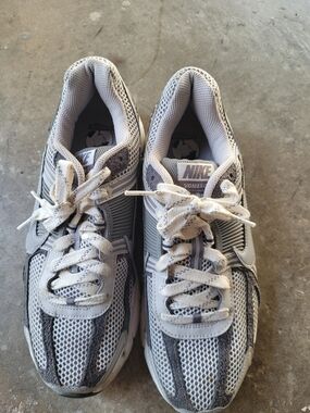 Nike Air Zoom Vomero 5 Light Iron Ore FD0791-012 Size 9
